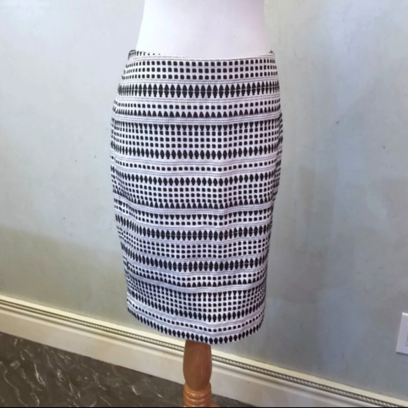 Ann Taylor Dresses & Skirts - SOLD  Ann tailor textured detailed skirt (J34 - MY)